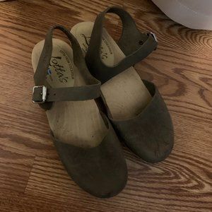 Lotta's Low Wood GREY Clogs in Oiled Nubuck Leather Size 41